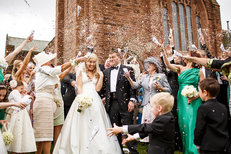 Cheshire wedding photographers - larna and stewart - marquee wedding photography