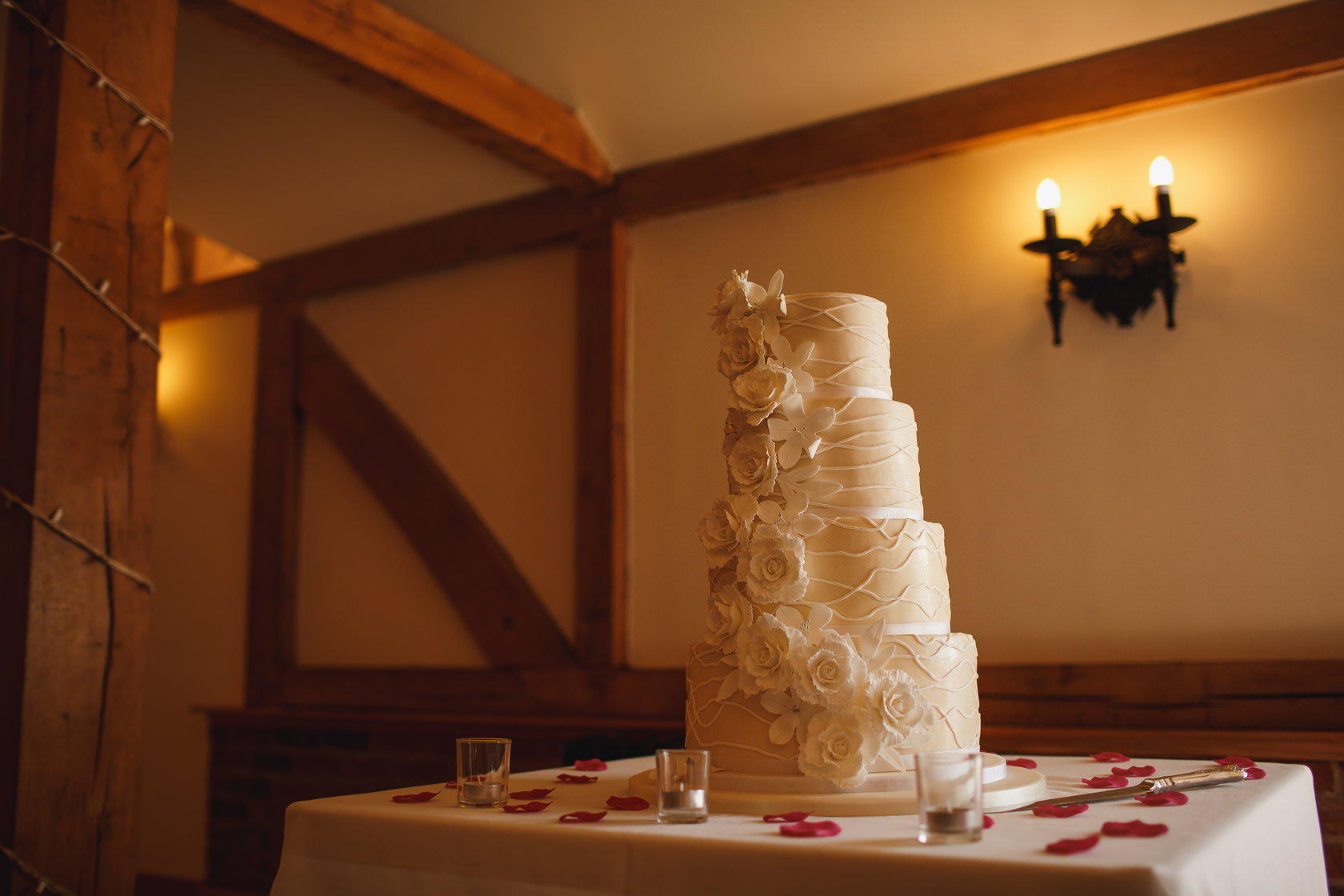 Wedding photographers sandhole oak barn - arj photography
