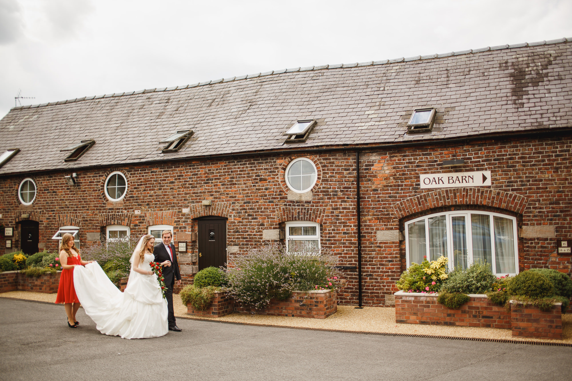 Barn wedding photographers cheshire