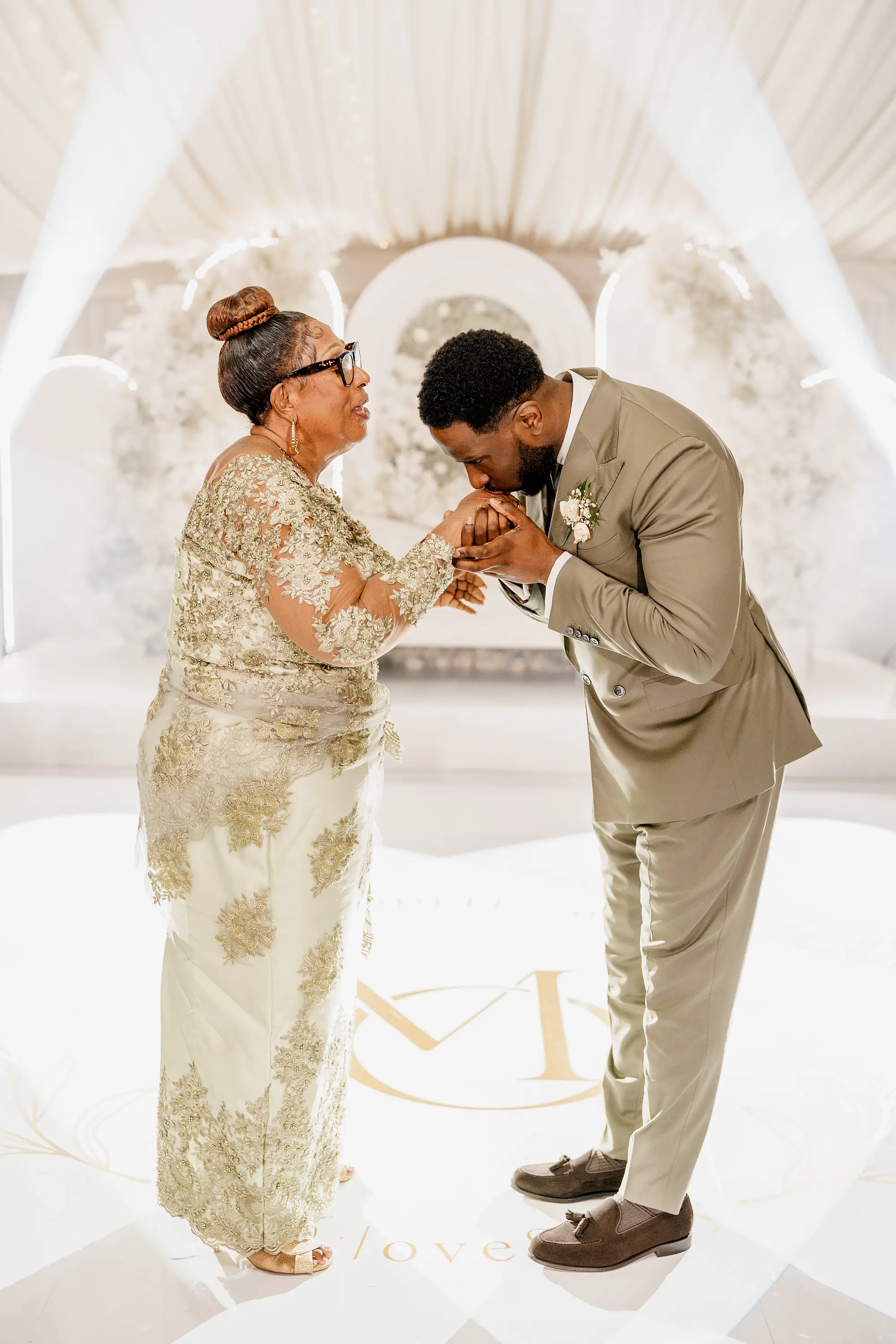 A jamaican nigerian wedding at parklands quendon hall by arj photography