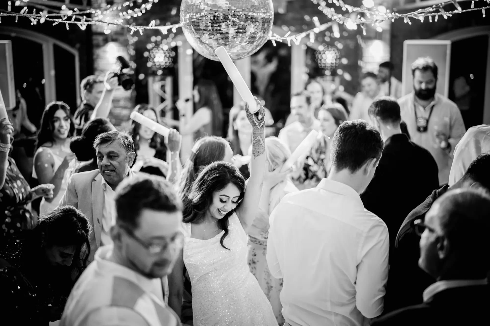 Candid wedding photography capturing genuine moments naturally Candid wedding photography capturing genuine moments naturally